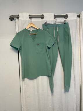 FIGS Women's Scrub Set Catarina One-Pocket Top & Livingston Jogger Pants in Sage